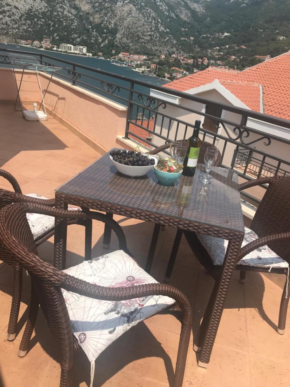 Apartments Sneza Risan Zewnętrze zdjęcie